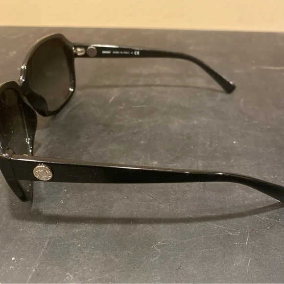 DKNY DY 4087 3540/8D Solid Black 59-16-135 Sunglasses G29/2 - Picture 5 of 10